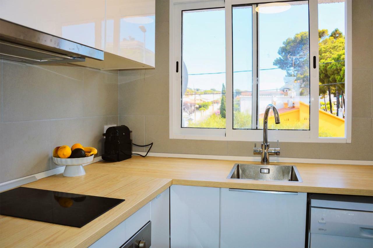 Coco Apt Renovated And With Seaview L' Escala Extérieur photo